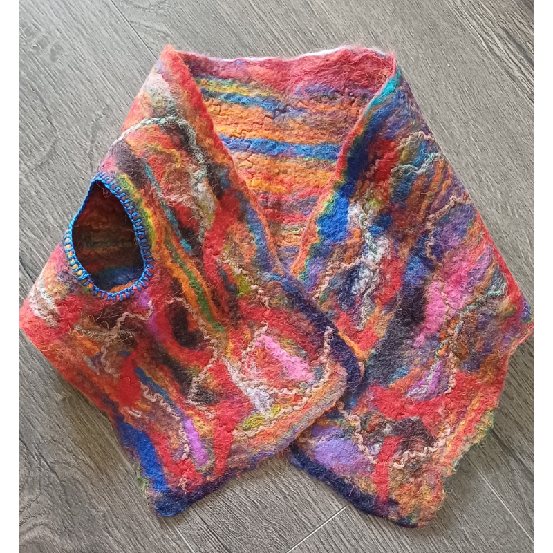 felt neckwarmer
